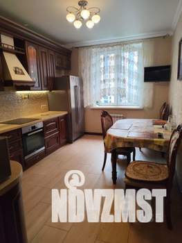 2-к квартира, на длительный срок, 82м2, 7/14 этаж