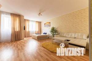 1-к квартира, посуточно, 40м2, 7/25 этаж