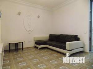 1-к квартира, посуточно, 48м2, 1/1 этаж