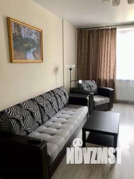 1-к квартира, посуточно, 39м2, 1/1 этаж