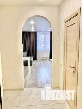 2-к квартира, посуточно, 37м2, 22/25 этаж