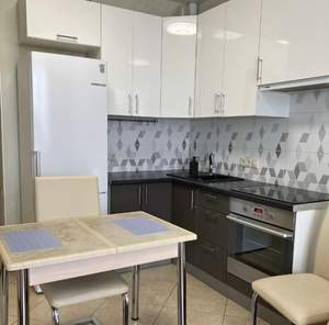 Студия квартира, на длительный срок, 32м2, 4/25 этаж