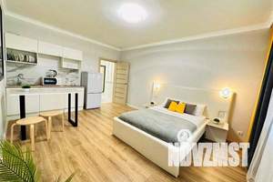 1-к квартира, посуточно, 35м2, 11/25 этаж