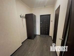 Студия квартира, посуточно, 35м2, 2/25 этаж