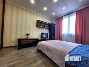 1-к квартира, посуточно, 42м2, 16/25 этаж