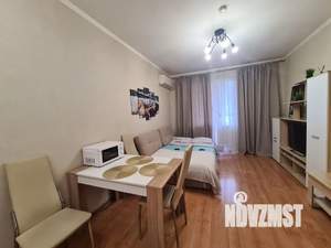 Студия квартира, посуточно, 32м2, 10/25 этаж