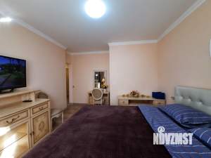 1-к квартира, посуточно, 33м2, 4/25 этаж