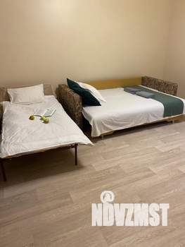 1-к квартира, посуточно, 40м2, 2/14 этаж