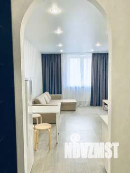 2-к квартира, посуточно, 37м2, 15/25 этаж