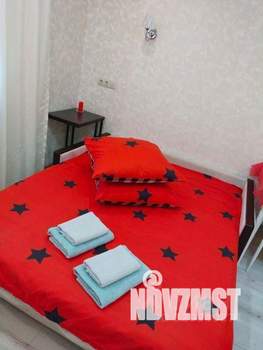 Студия квартира, посуточно, 36м2, 9/25 этаж