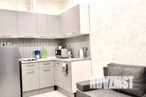 1-к квартира, посуточно, 36м2, 10/25 этаж