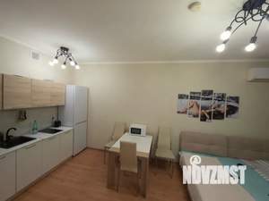 Студия квартира, посуточно, 32м2, 10/25 этаж