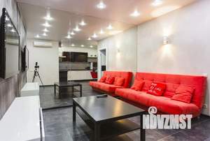 2-к квартира, посуточно, 58м2, 1/1 этаж