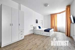 2-к квартира, посуточно, 60м2, 1/1 этаж