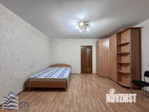 1-к квартира, на длительный срок, 52м2, 5/17 этаж