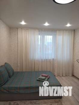 1-к квартира, посуточно, 45м2, 9/25 этаж