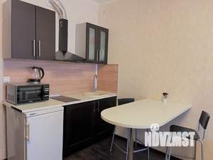 Студия квартира, посуточно, 35м2, 2/25 этаж