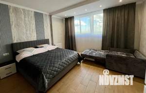 Студия квартира, посуточно, 40м2, 20/25 этаж