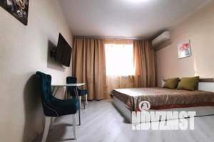 1-к квартира, посуточно, 33м2, 25/25 этаж