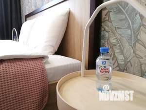 2-к квартира, посуточно, 43м2, 9/25 этаж