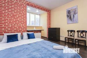 1-к квартира, посуточно, 46м2, 1/1 этаж