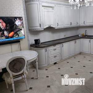 1-к квартира, на длительный срок, 62м2, 3/25 этаж