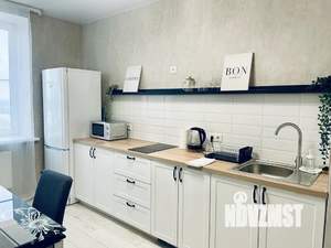 1-к квартира, посуточно, 43м2, 22/25 этаж