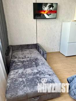 Студия квартира, посуточно, 40м2, 20/25 этаж