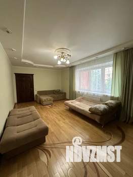 3-к квартира, посуточно, 110м2, 2/9 этаж