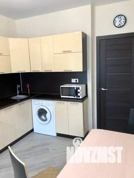 1-к квартира, посуточно, 39м2, 7/12 этаж