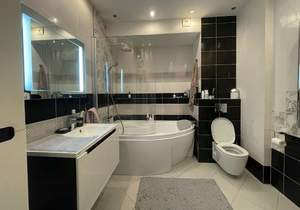 Студия квартира, вторичка, 57м2, 2/22 этаж