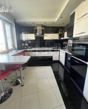 3-к квартира, вторичка, 78м2, 7/12 этаж