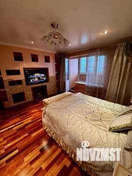 2-к квартира, вторичка, 60м2, 9/17 этаж