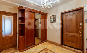 3-к квартира, вторичка, 140м2, 6/22 этаж