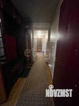 4-к квартира, вторичка, 98м2, 8/10 этаж