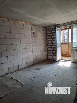 Студия квартира, вторичка, 30м2, 10/25 этаж