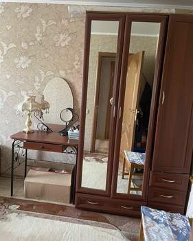 3-к квартира, вторичка, 64м2, 1/2 этаж