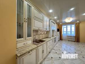3-к квартира, вторичка, 147м2, 3/25 этаж