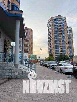 2-к квартира, вторичка, 69м2, 13/26 этаж