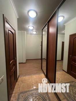 2-к квартира, вторичка, 78м2, 12/25 этаж