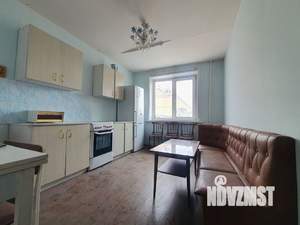 2-к квартира, вторичка, 64м2, 17/17 этаж