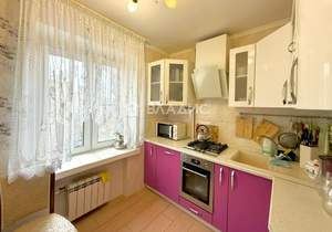 3-к квартира, вторичка, 58м2, 8/9 этаж