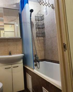 2-к квартира, вторичка, 45м2, 3/5 этаж