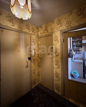 1-к квартира, вторичка, 35м2, 9/9 этаж