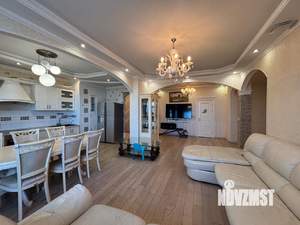 2-к квартира, вторичка, 108м2, 20/25 этаж