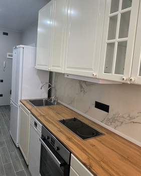 Студия квартира, вторичка, 30м2, 13/25 этаж