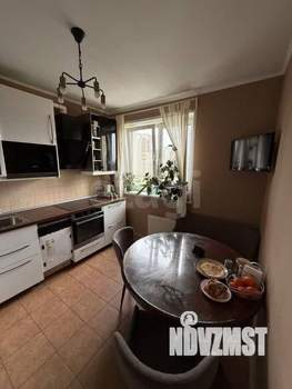 2-к квартира, вторичка, 64м2, 10/25 этаж