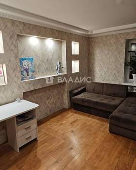 3-к квартира, вторичка, 73м2, 8/17 этаж