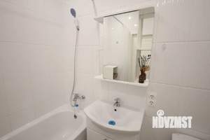 Студия квартира, вторичка, 30м2, 14/25 этаж