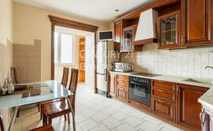 3-к квартира, вторичка, 104м2, 13/14 этаж